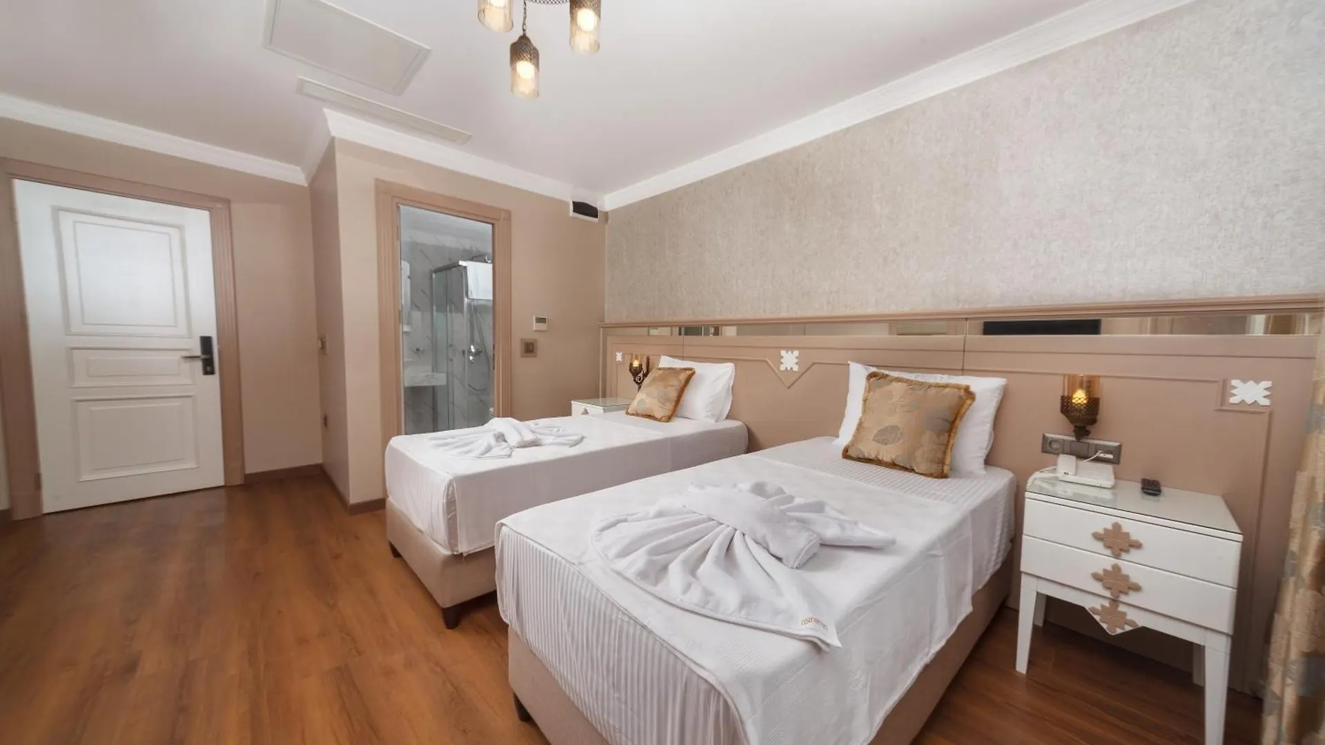 Istanbul Old City Beyazid Belmond Hotel